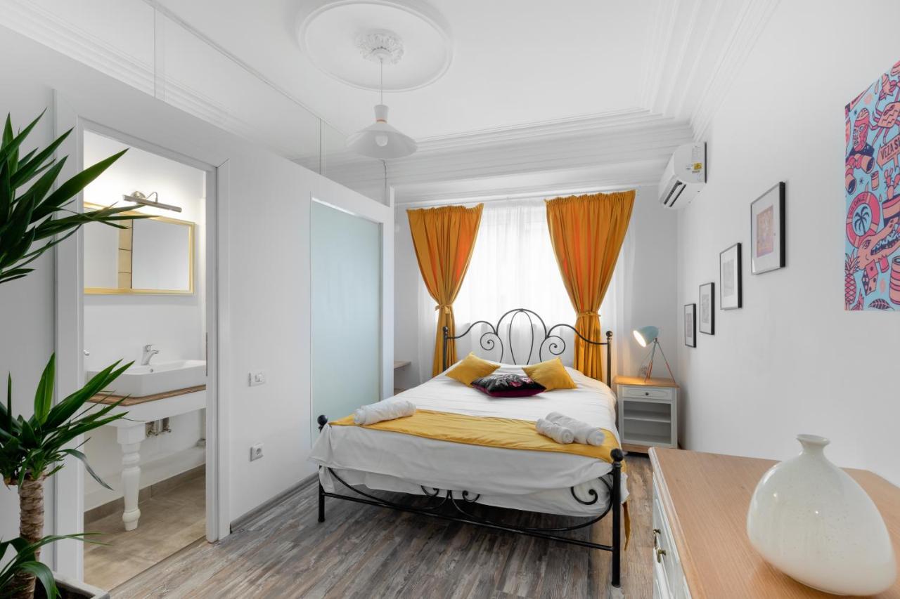Historical Center 1 By Citylife Suites Bucarest Extérieur photo